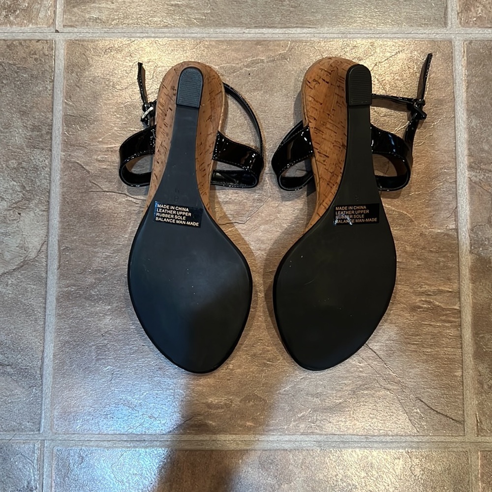 Vaneli Wedge Sandals-Size 8 - Picture 4 of 8